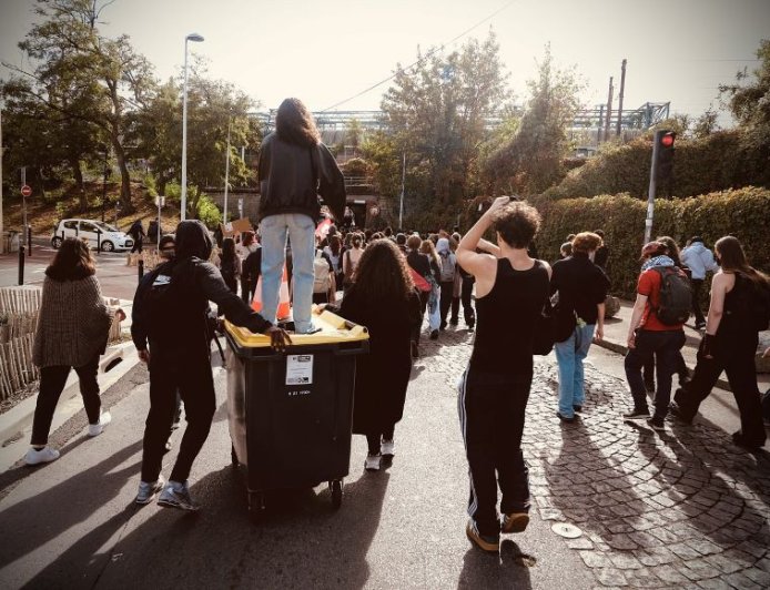 Lümpen Skolarya Manifestosu