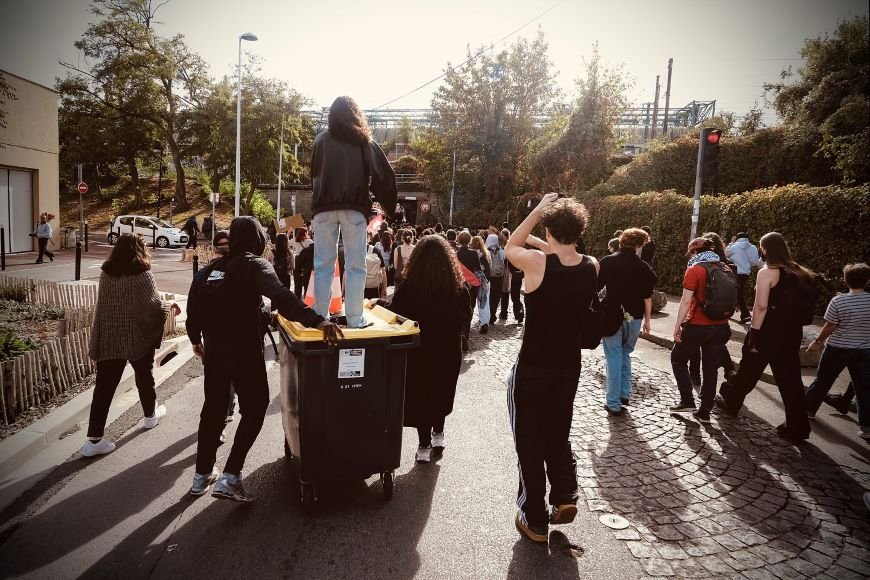 Lümpen Skolarya Manifestosu